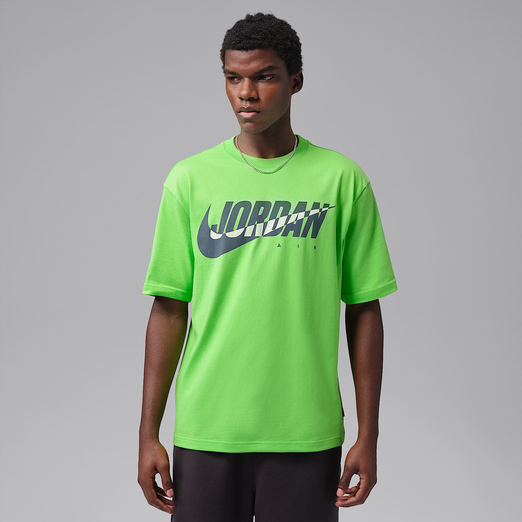 Jordan Brooklyn Essentials Men's T-Shirt. Nike.com